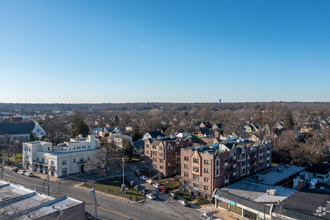 Aerial Photo - Evelyn Court Apartment