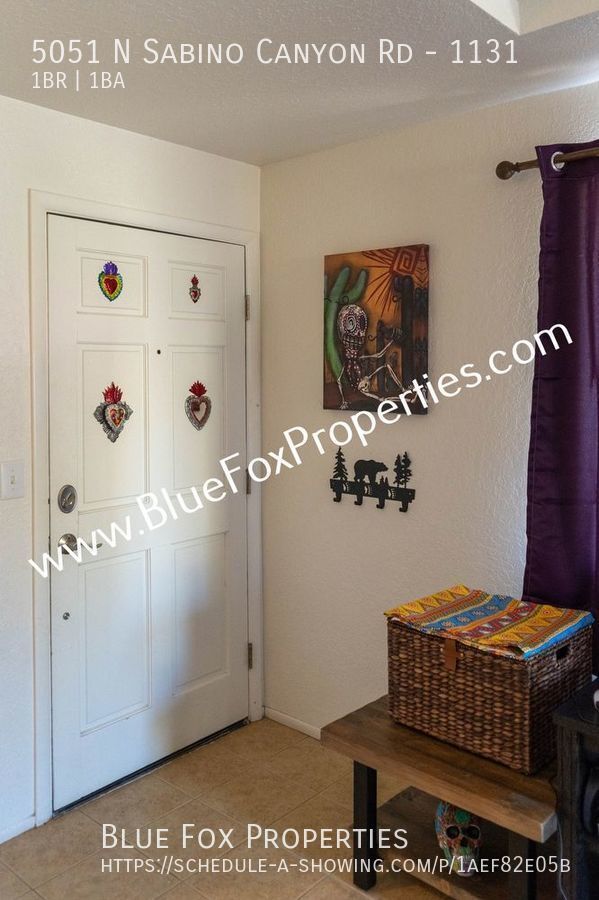 Building Photo - 5051 N Sabino Canyon Rd #1131