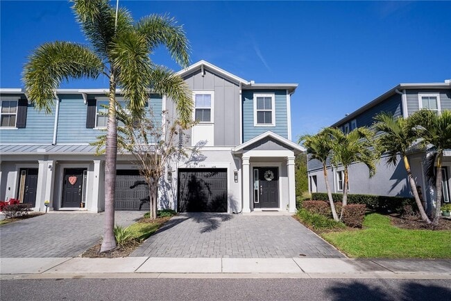 Foto del edificio - 2915 Grand Kemerton Pl