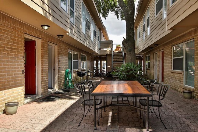 Foto del edificio - 1416 Hawthorne St