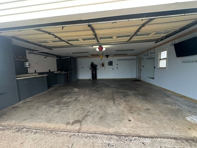 Building Photo - Vinton/Roanoke County 4 BR!