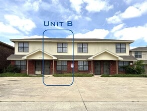 Building Photo - 3705 Ys Pak Ct