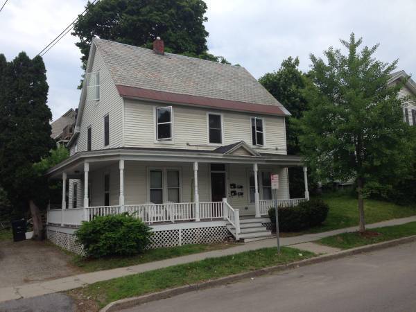 31 South Union Front of House - 31 Union S St