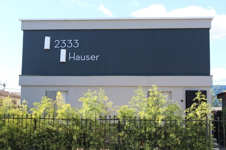 Foto del edificio - 2333 Hauser Blvd.