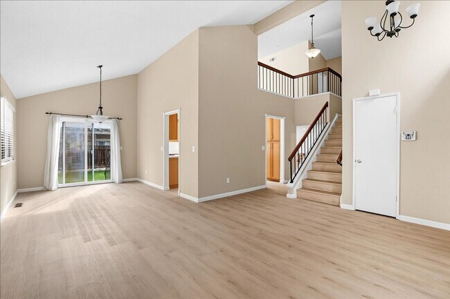 Foto del edificio - 924 Shellwood Way
