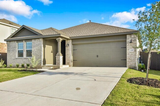 Building Photo - 1640 Magnolia Farm Wy