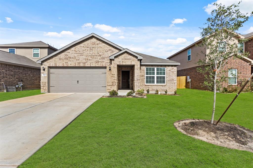 Foto principal - 560 Amberwood Pk Dr