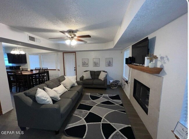 Foto del edificio - 12157 Chato Villa Dr