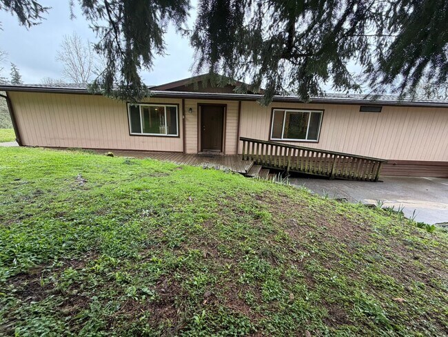 Foto del edificio - 3 Bedroom with a View!