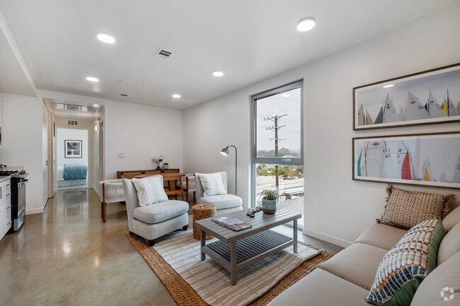 Interior Photo - The Louella