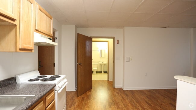 Interior Photo - Franklin Park Apartments