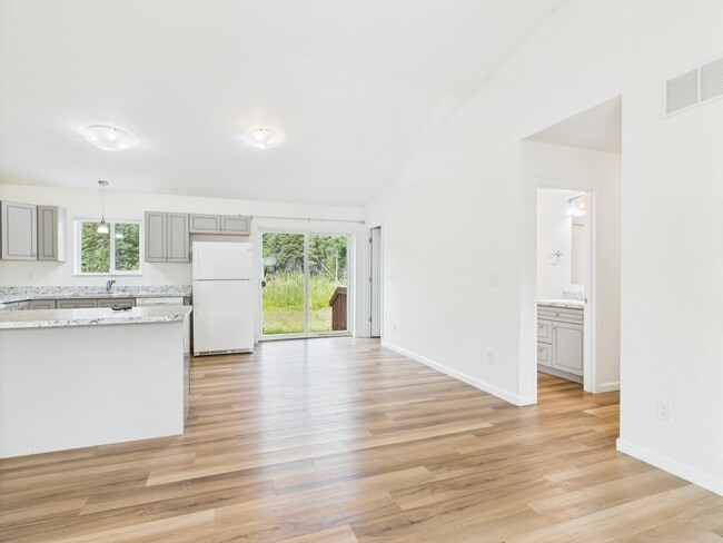 Building Photo - 1771 Dallas Dr