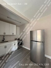 Building Photo - 104 Belmont Ave