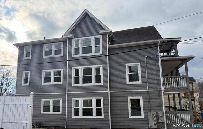 Foto del edificio - 484 West St