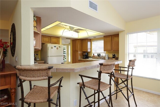 Building Photo - 26881 Wedgewood Dr