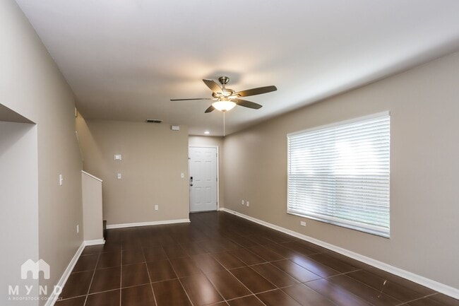 Building Photo - 6119 Sand Key Ln
