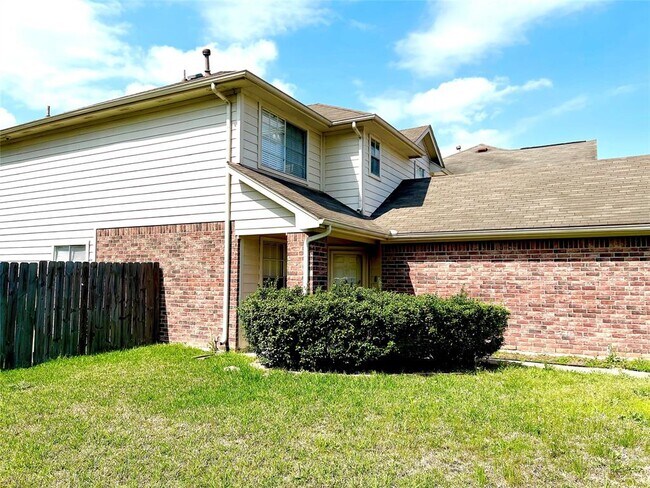 Building Photo - 9511 Cantonwood Ct