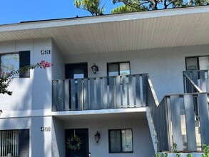 Building Photo - 4535 Holly Tree Rd