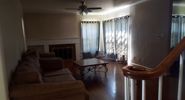 Photo - 2030 W Admiral Ave House