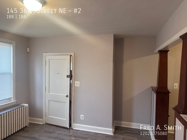 Foto del edificio - 145 36th St NE