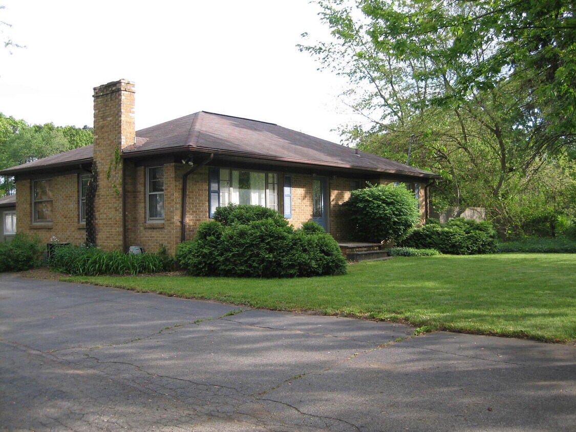 Primary Photo - 5115 Texas Dr