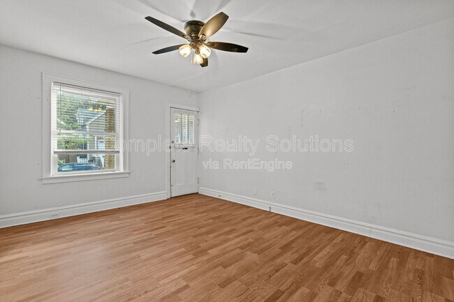 Foto del edificio - 4765 Goethe Ave