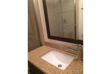 Building Photo - 252 Avenida Lobeiro