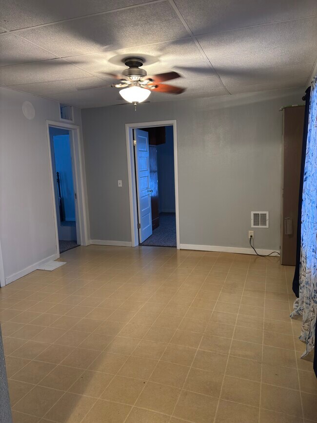 Foto del edificio - 303 Cobban St