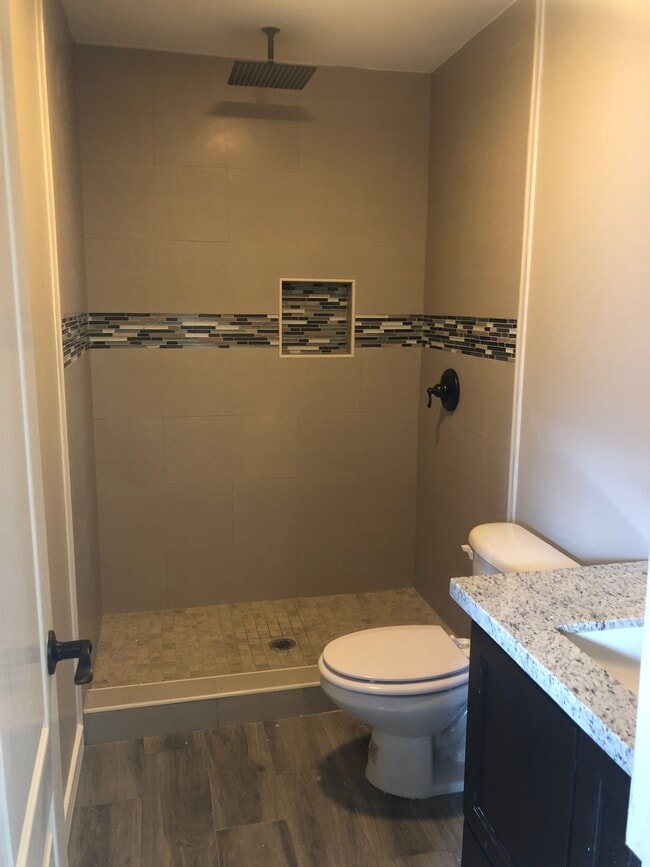 Building Photo - 1405 Orlando St