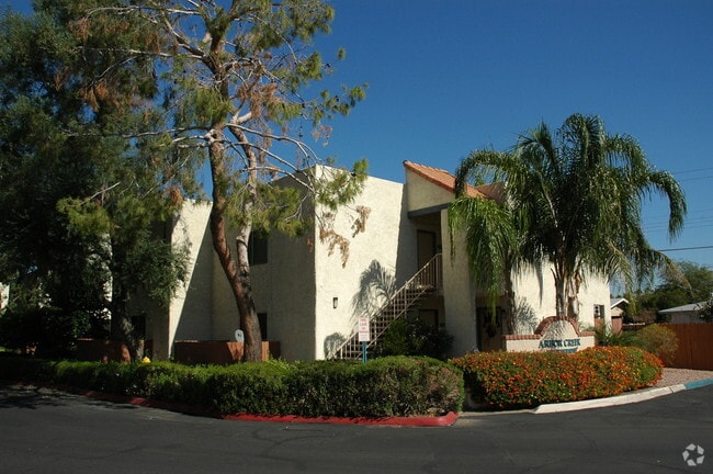 Primary Photo - Arbor Creek