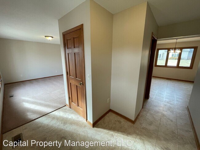 Building Photo - 4 br, 2.5 bath House - 2332 Nautilus Cove