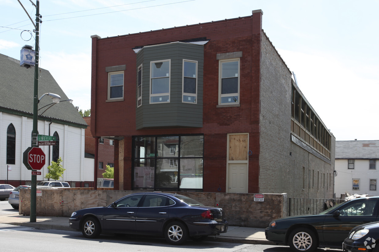 Primary Photo - 9102 S Burley Ave
