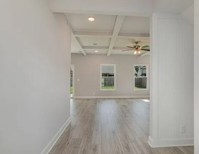 Building Photo - Coming soon to Clarksville 3bedroom/ 3 bat...
