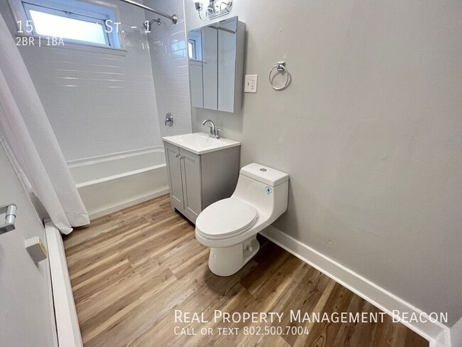 Building Photo - 153 S Main St