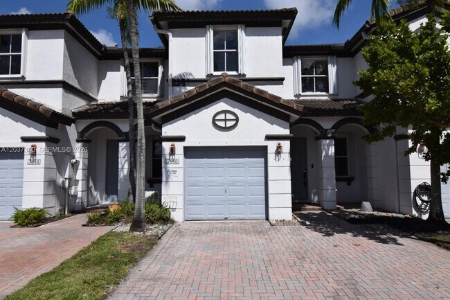 Foto del edificio - 7848 NW 114th Path