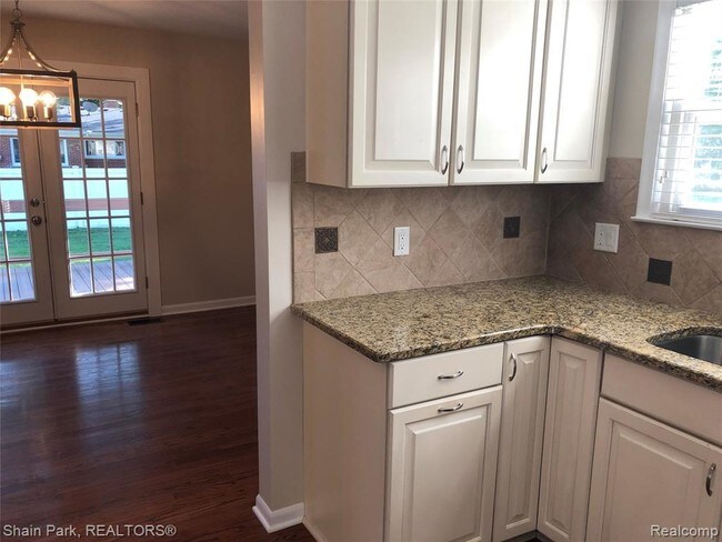 Foto del edificio - 32441 W Wayburn St
