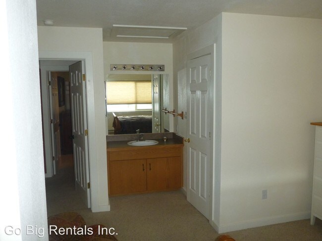 Foto del edificio - 3 br, 3 bath House - 359 Candlelight Drive