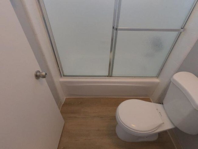 Building Photo - 1 bedroom in Valley Village CA 91607