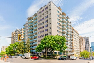 Building Photo - Le Châteauneuf