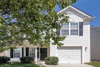 Building Photo - 2914 Pirates Pl