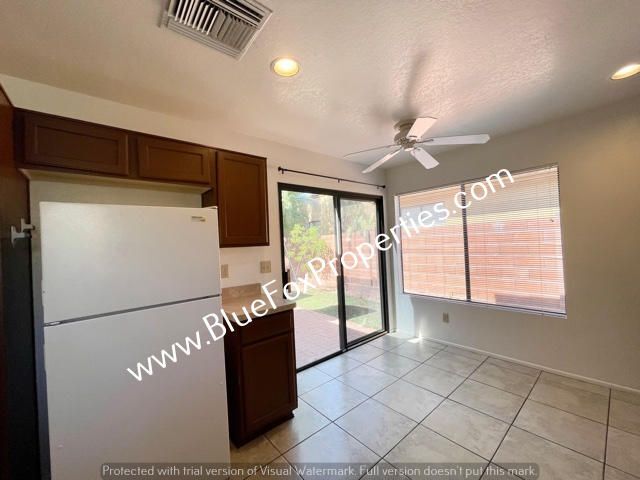 Building Photo - 610 W Cassidy Pl