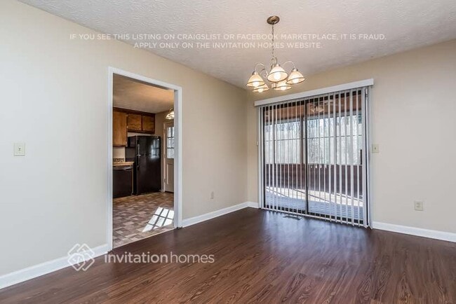 Building Photo - 640 Old Orchard Dr