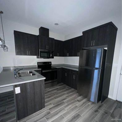 Foto del edificio - 1811 Ramirez St