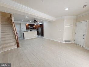 Building Photo - 3687 Spring Hollow Ln