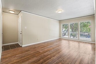 Building Photo - 5634 Boca Raton Blvd