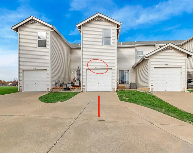 Garaje (1 coche) - 7717 Boardwalk Tower Cir