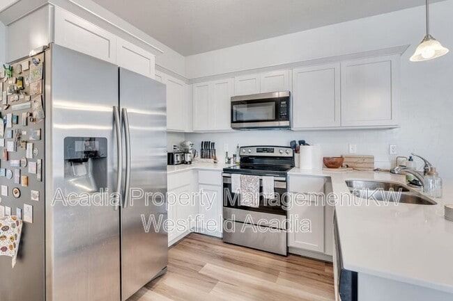 Foto del edificio - 1787 N Exchange Park Rd