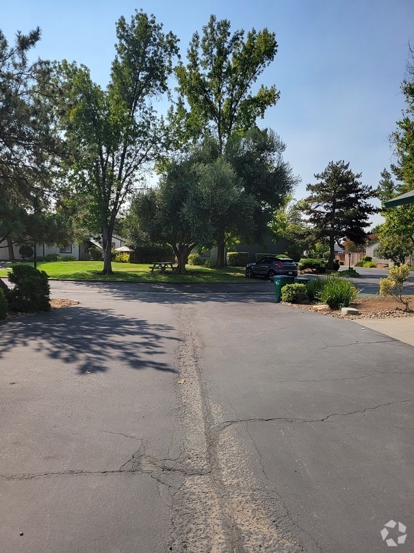 Parkway Village Apartments under 2,000 Chico, CA 2 Rentals