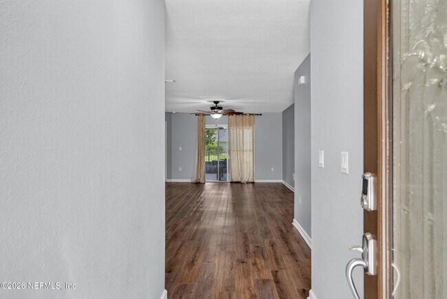 Foto del edificio - 9909 Patriot Ridge Dr