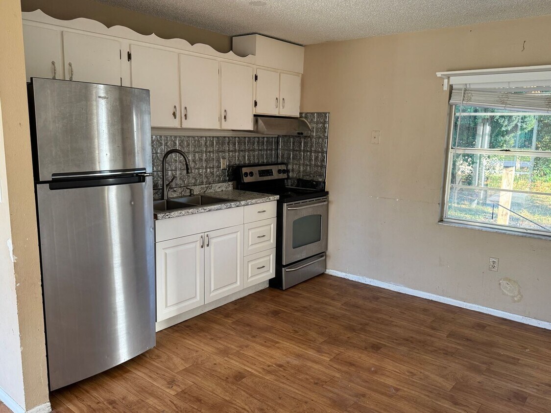 Foto del edificio - Spacious 3-Bedroom, 2-Bath Home in Spring ...